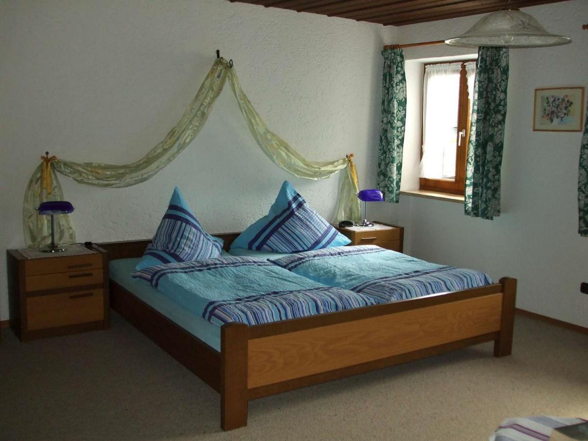 Villa Weissenhof | Chiemgau Karte Rottau Habitación foto